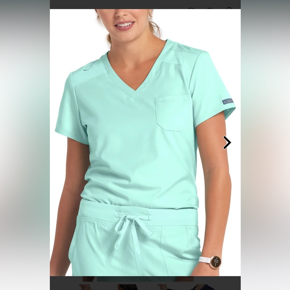 Med Couture scrub set size medium, new!